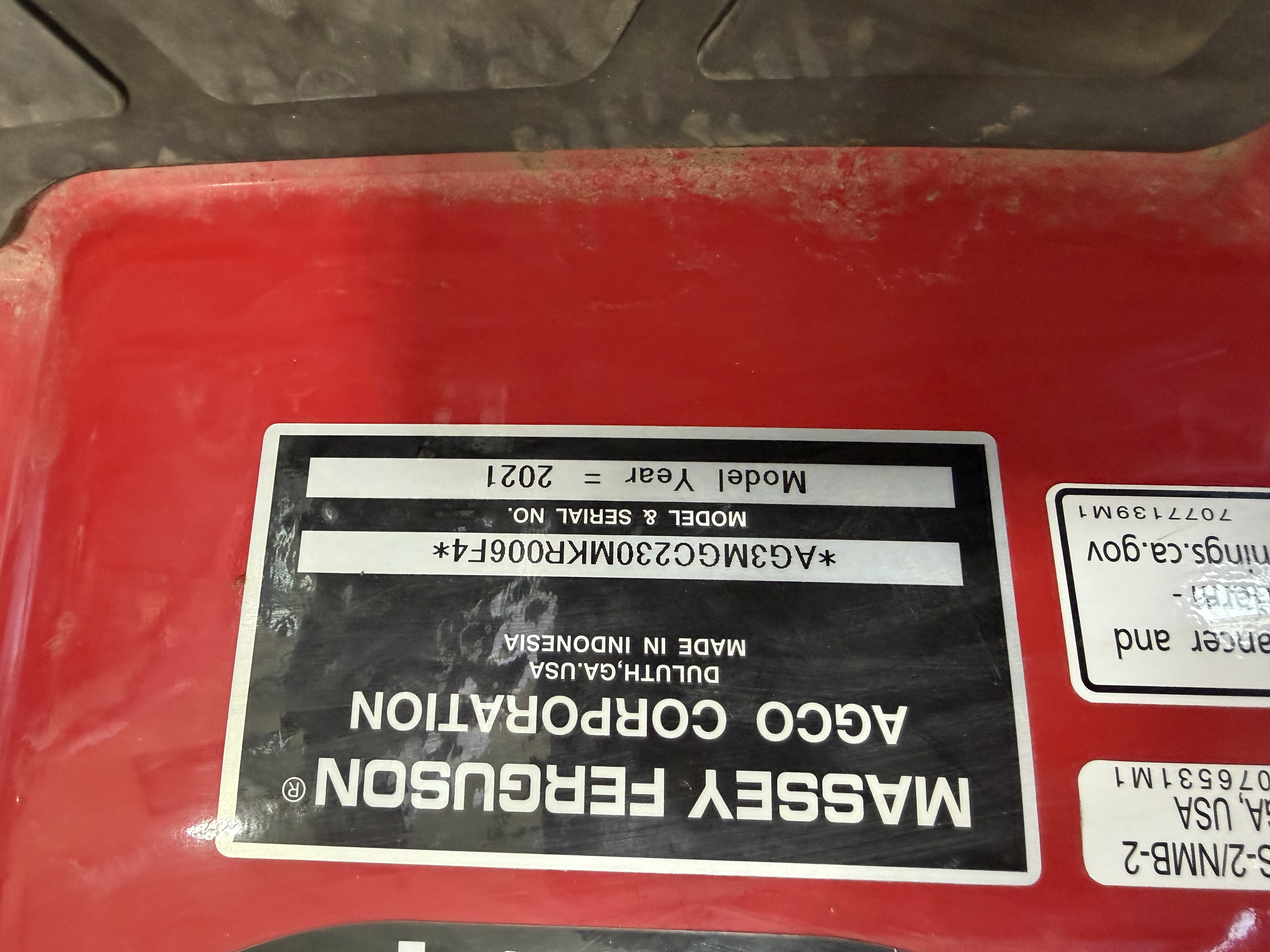 2021 Massey Ferguson GC1723E Tractor