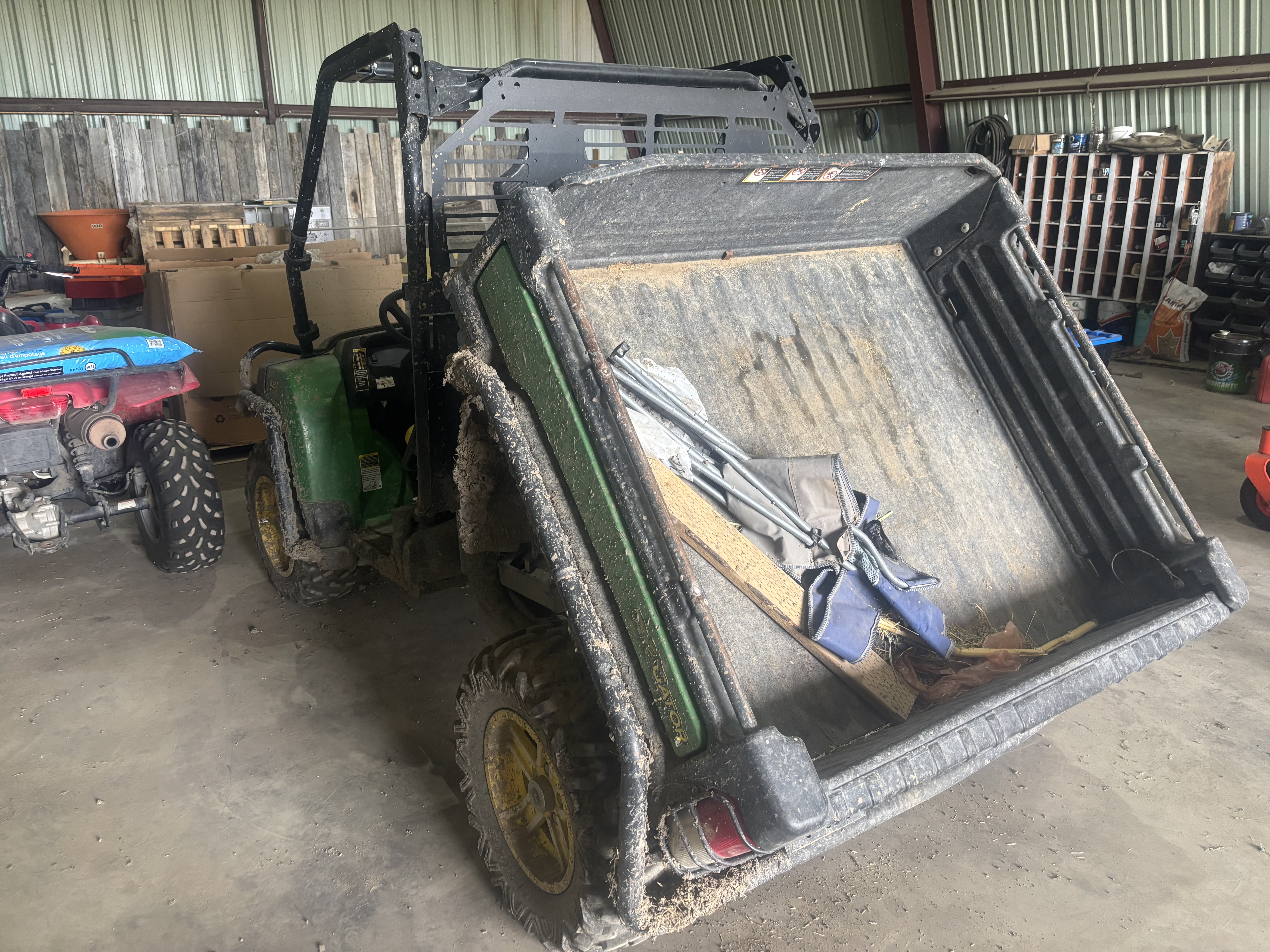2013 John Deere XUV 825i Utility Vehicle