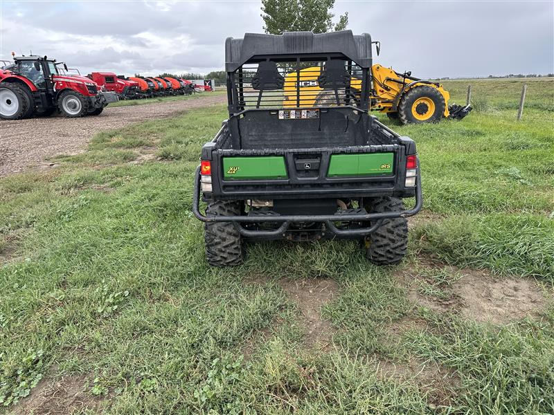 2013 John Deere XUV 825i Utility Vehicle