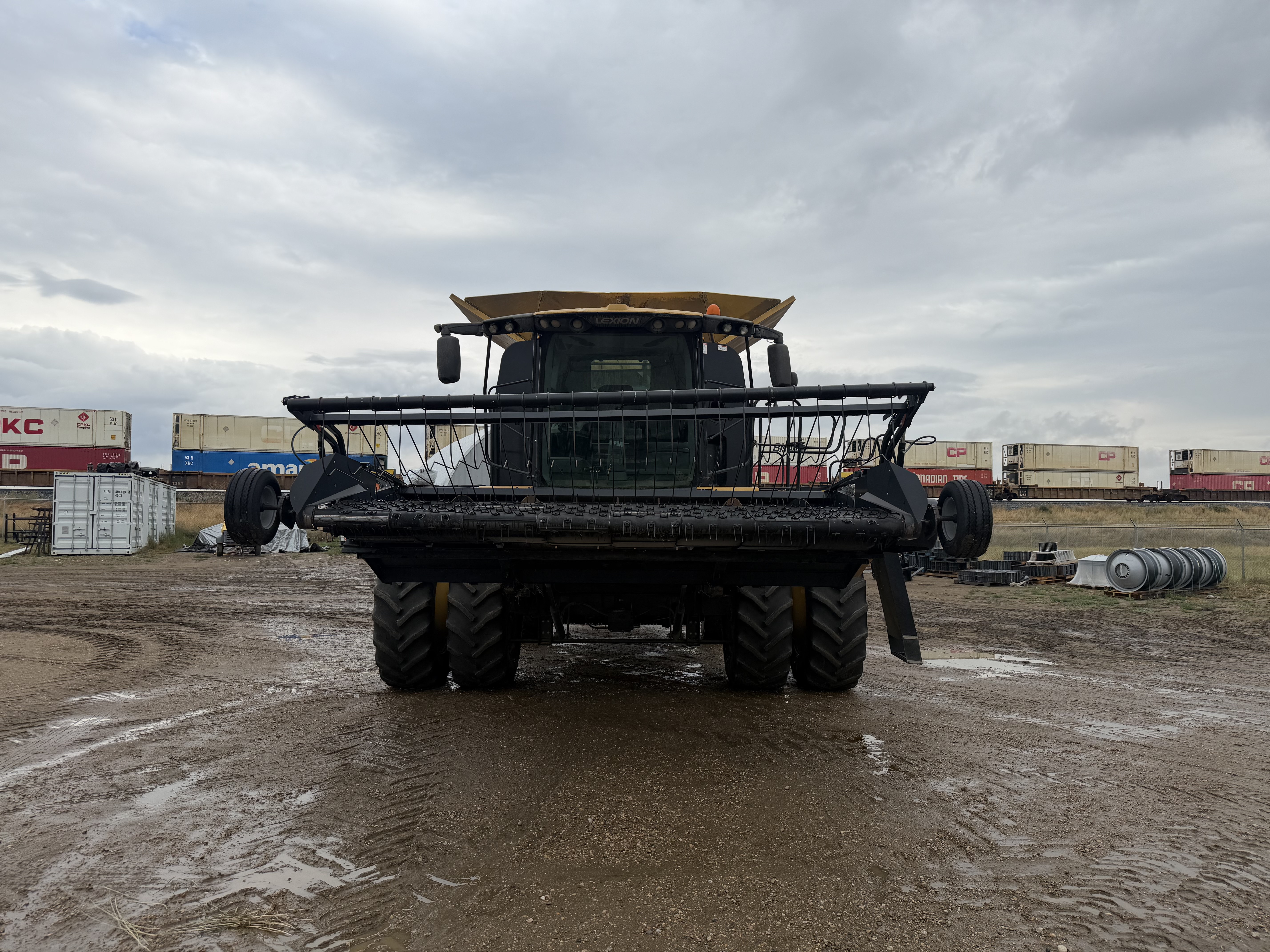2013 CLAAS 670 Combine