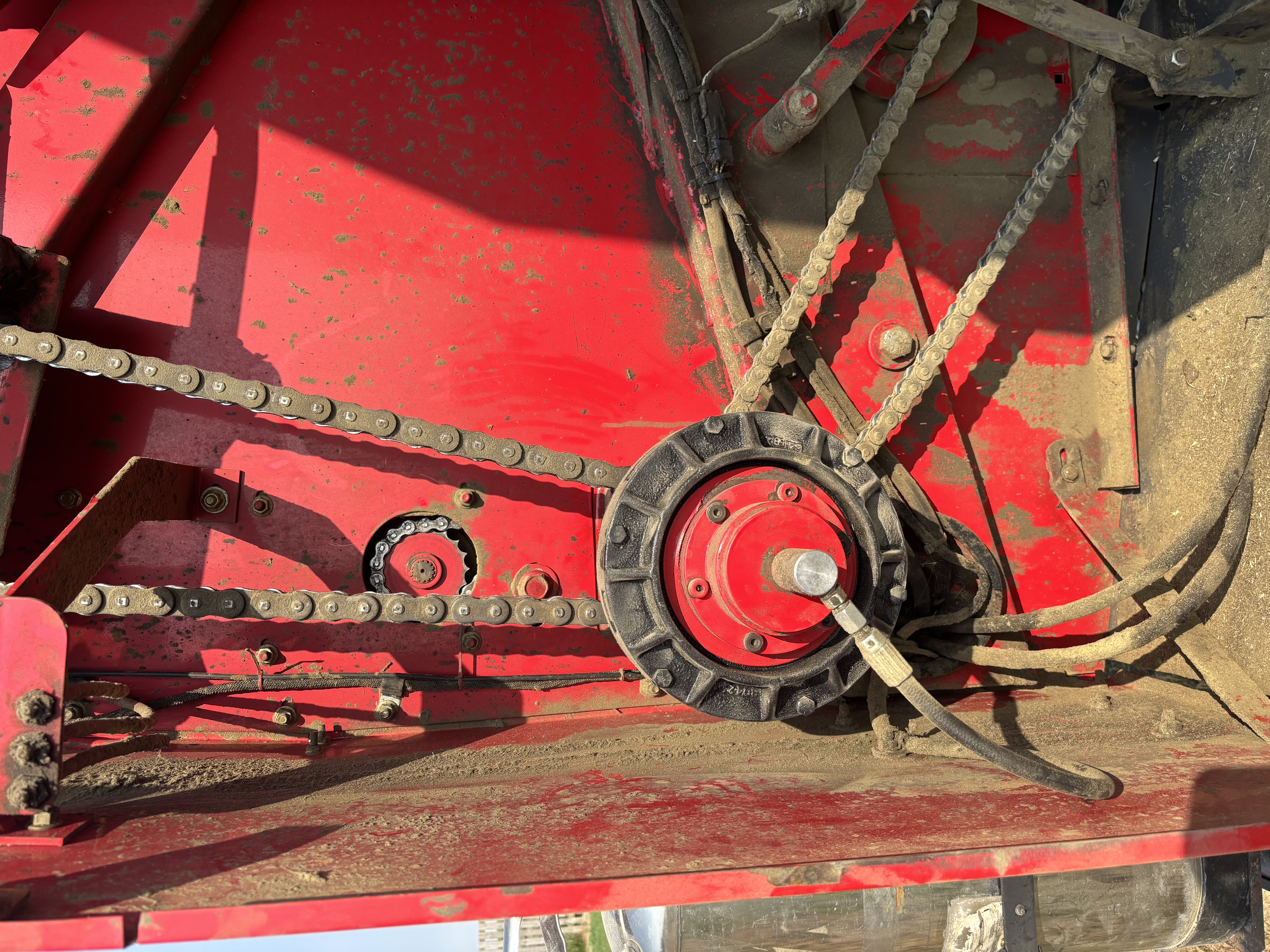 2012 Massey Ferguson 2856 Baler/Round