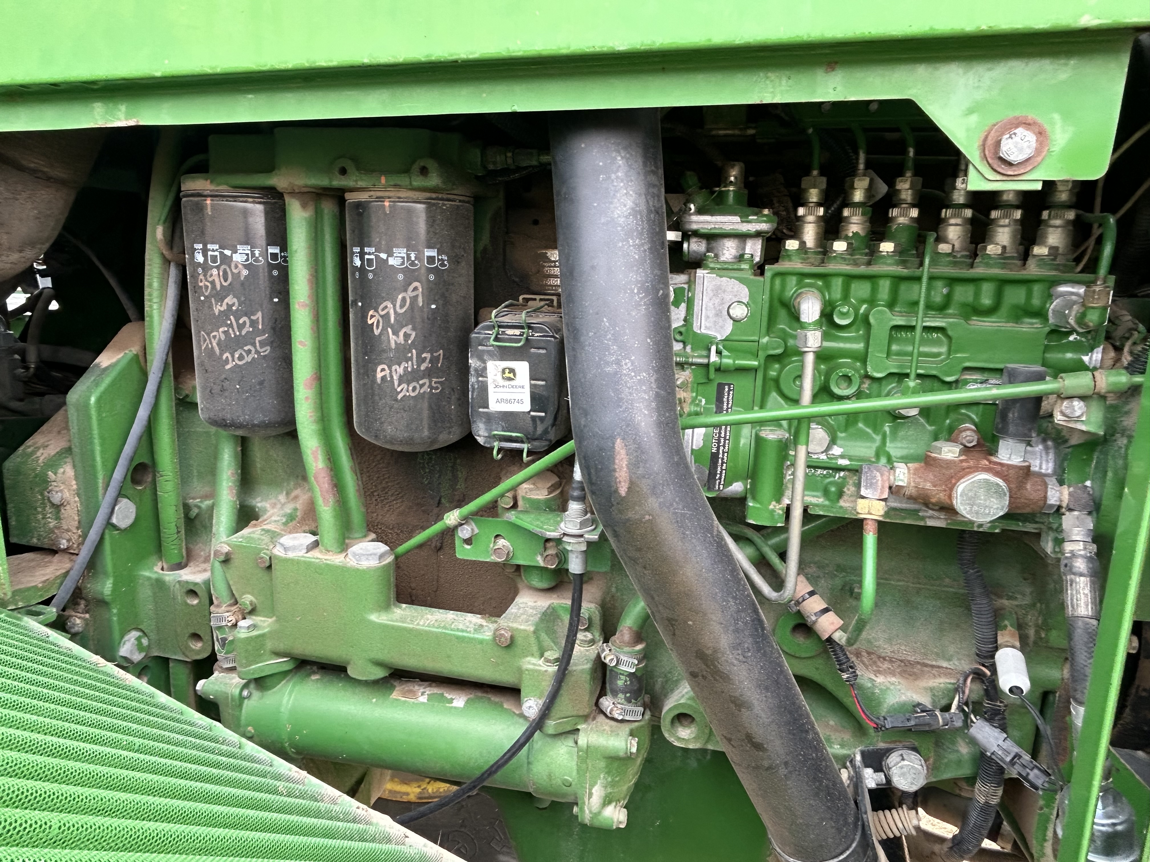 1989 John Deere 8760 Tractor