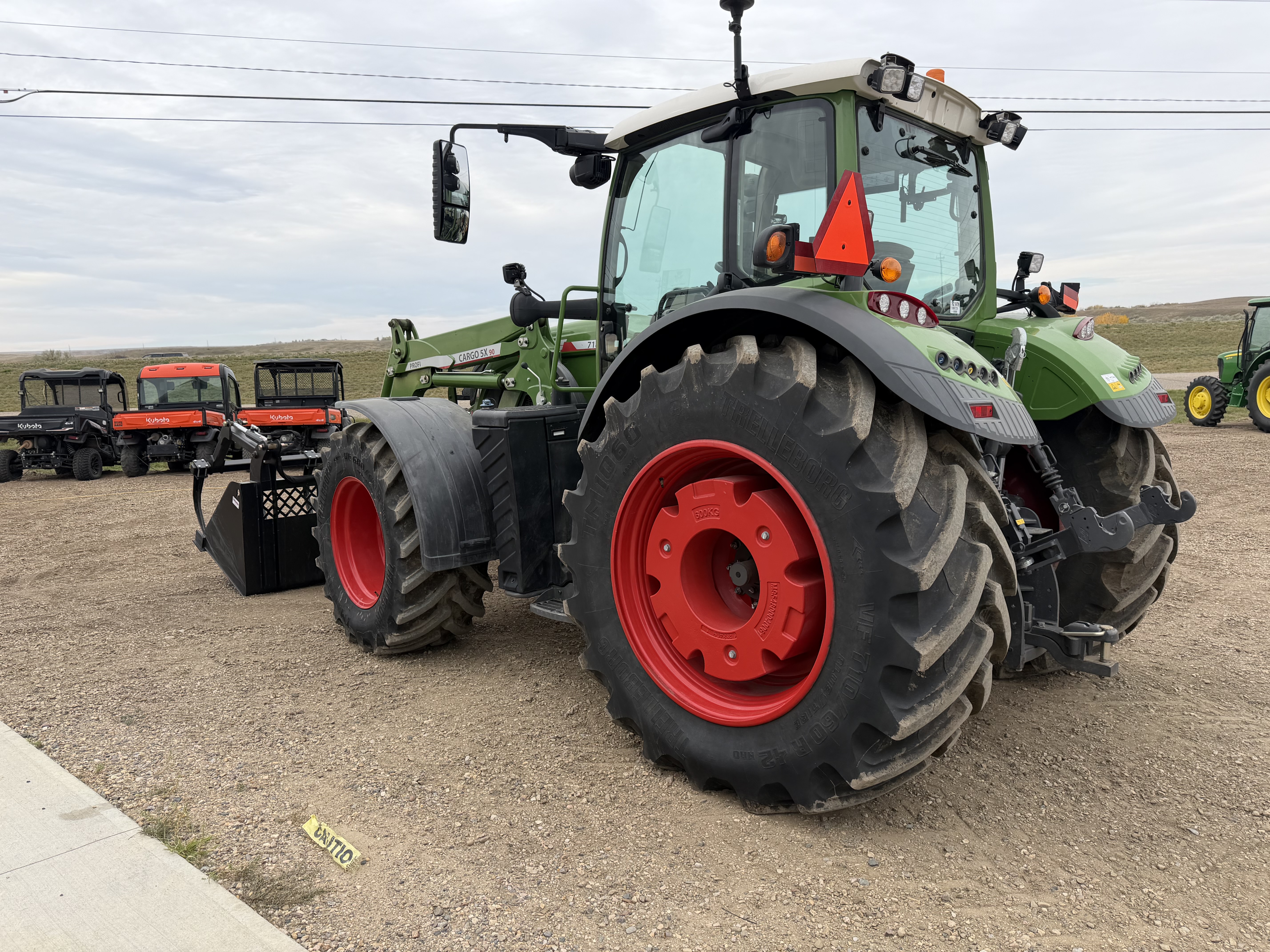 2023 Fendt 718 Gen6 Tractor