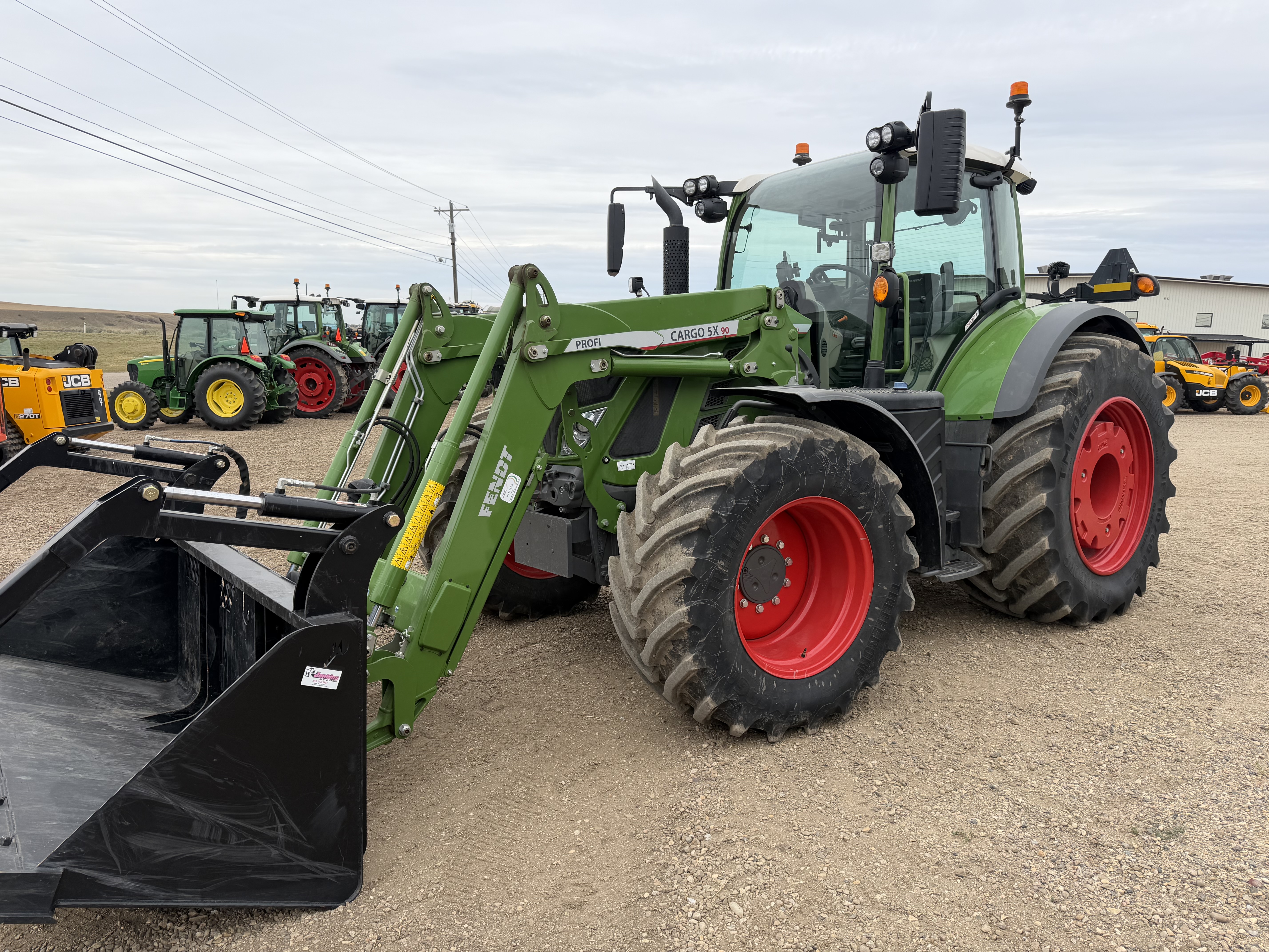 2023 Fendt 718 Gen6 Tractor