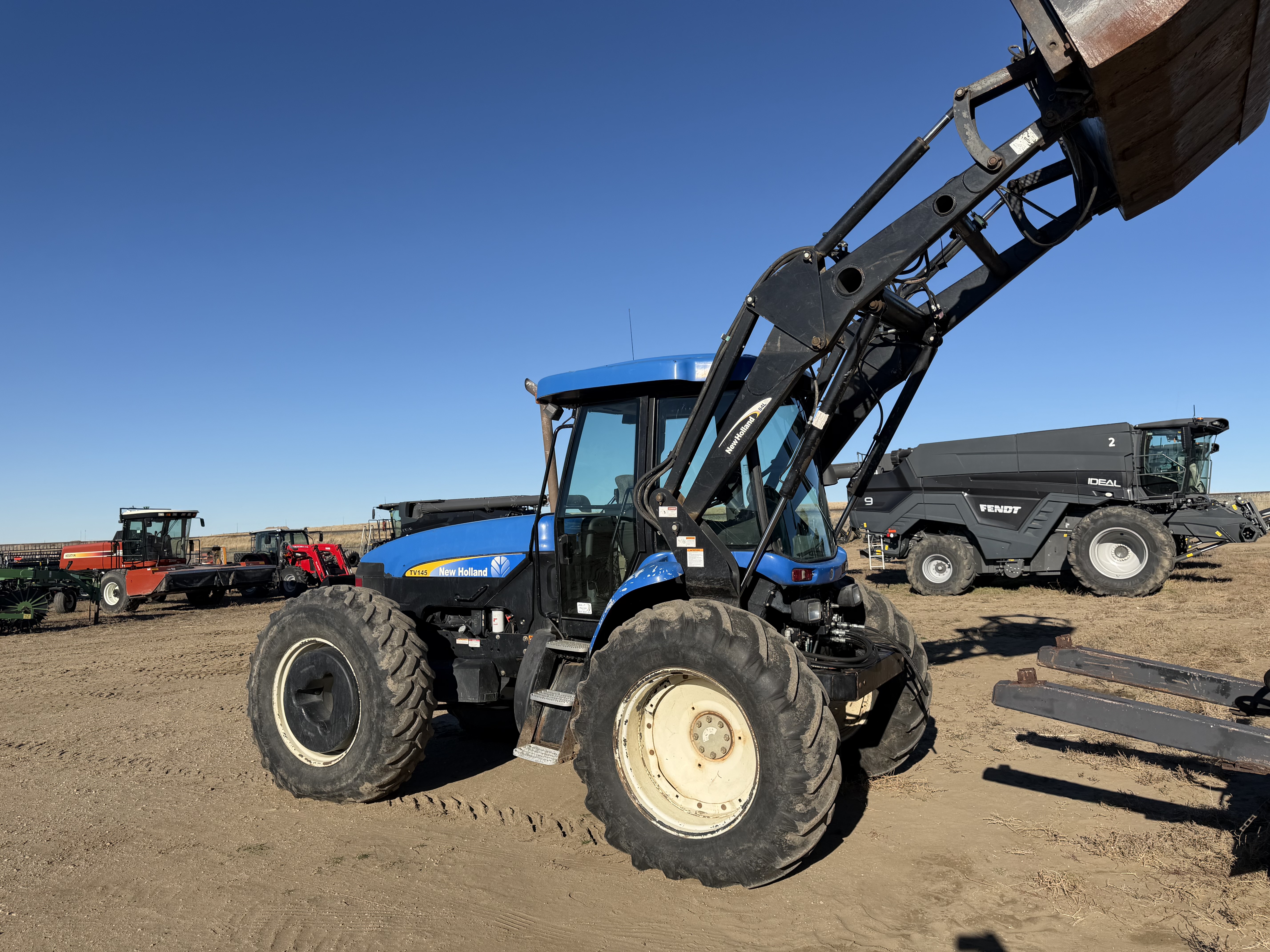 2007 New Holland TV145 Tractor