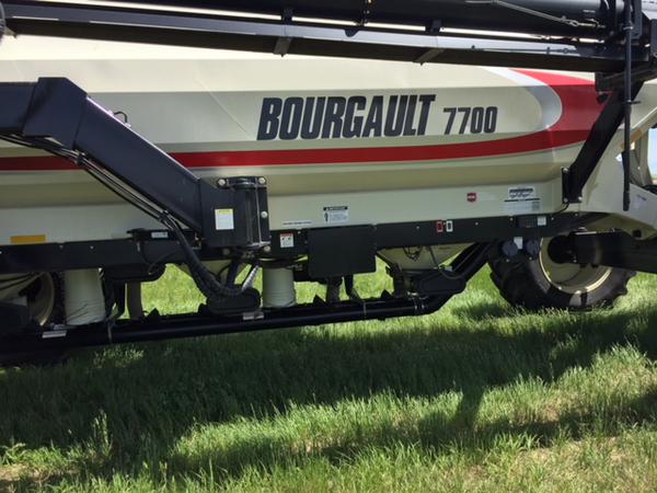 2016 Bourgault 3320-76 Seeding Tool