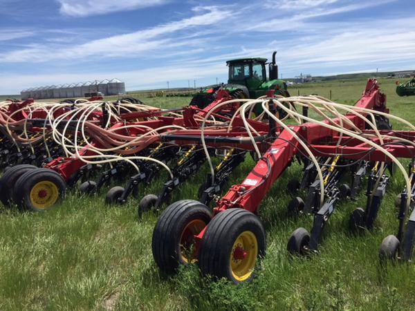 2016 Bourgault 3320-76 Seeding Tool