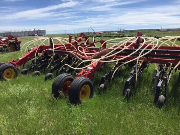 2016 Bourgault 3320-76 Seeding Tool