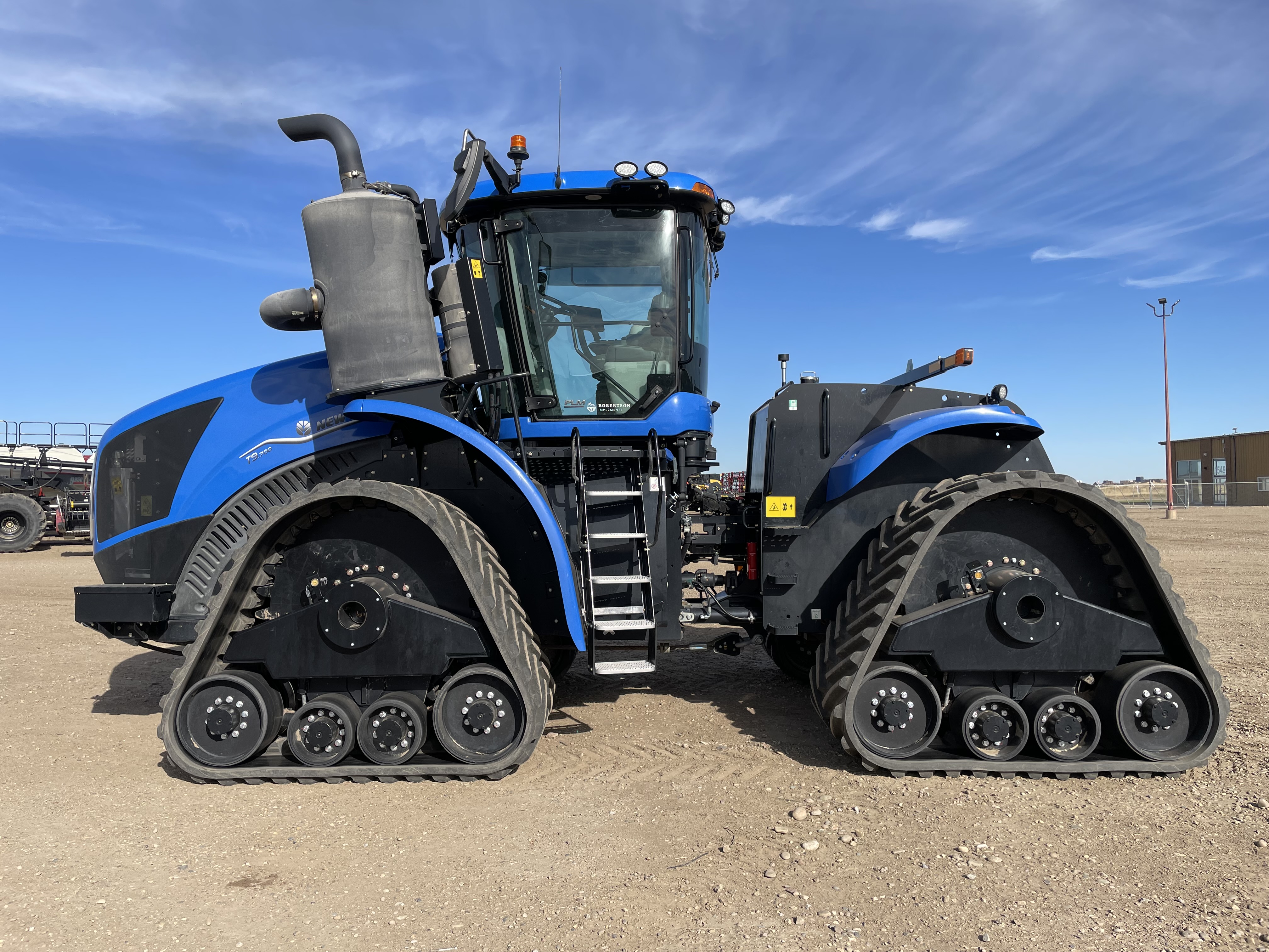 2021 New Holland T9.700 Tractor Rubber Track