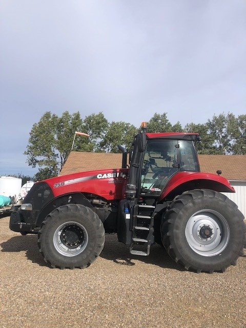 2018 Case MAG250 Tractor