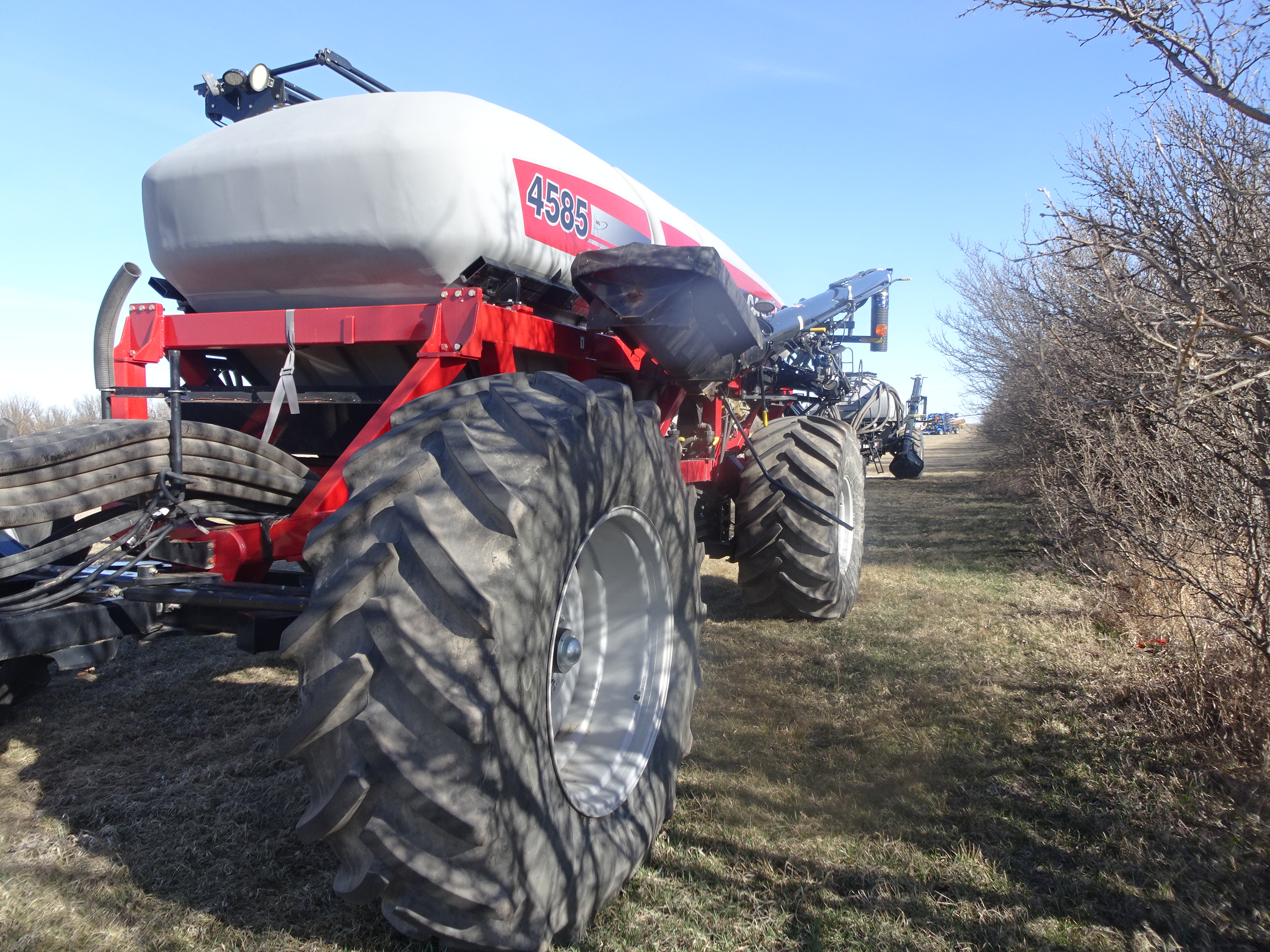 2016 Case 4585 Air Tank/Cart