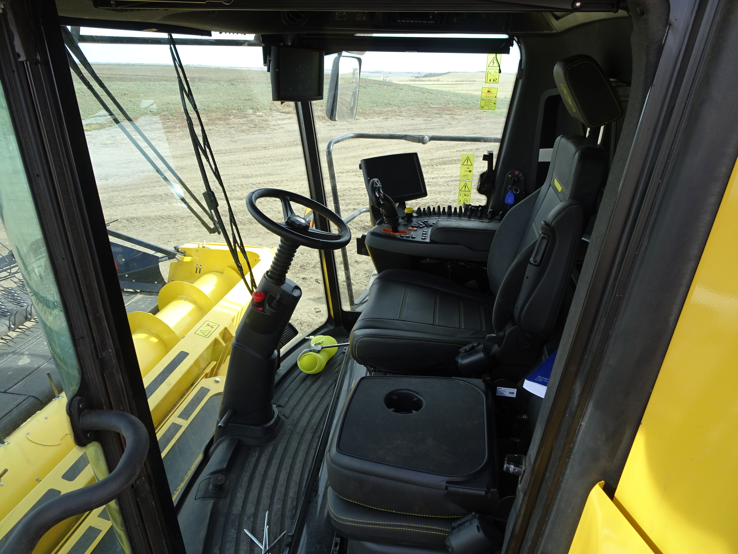 2024 New Holland CR8.90Z Combine
