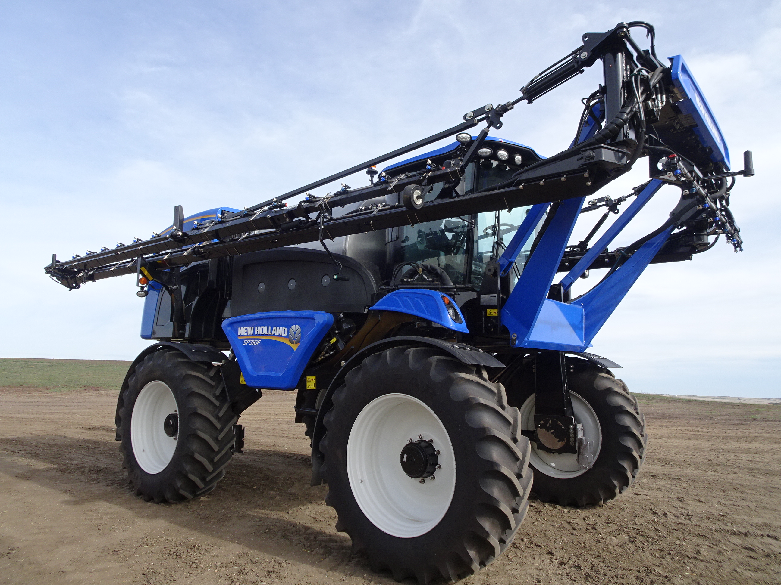 2019 New Holland SP.310F Sprayer/High Clearance