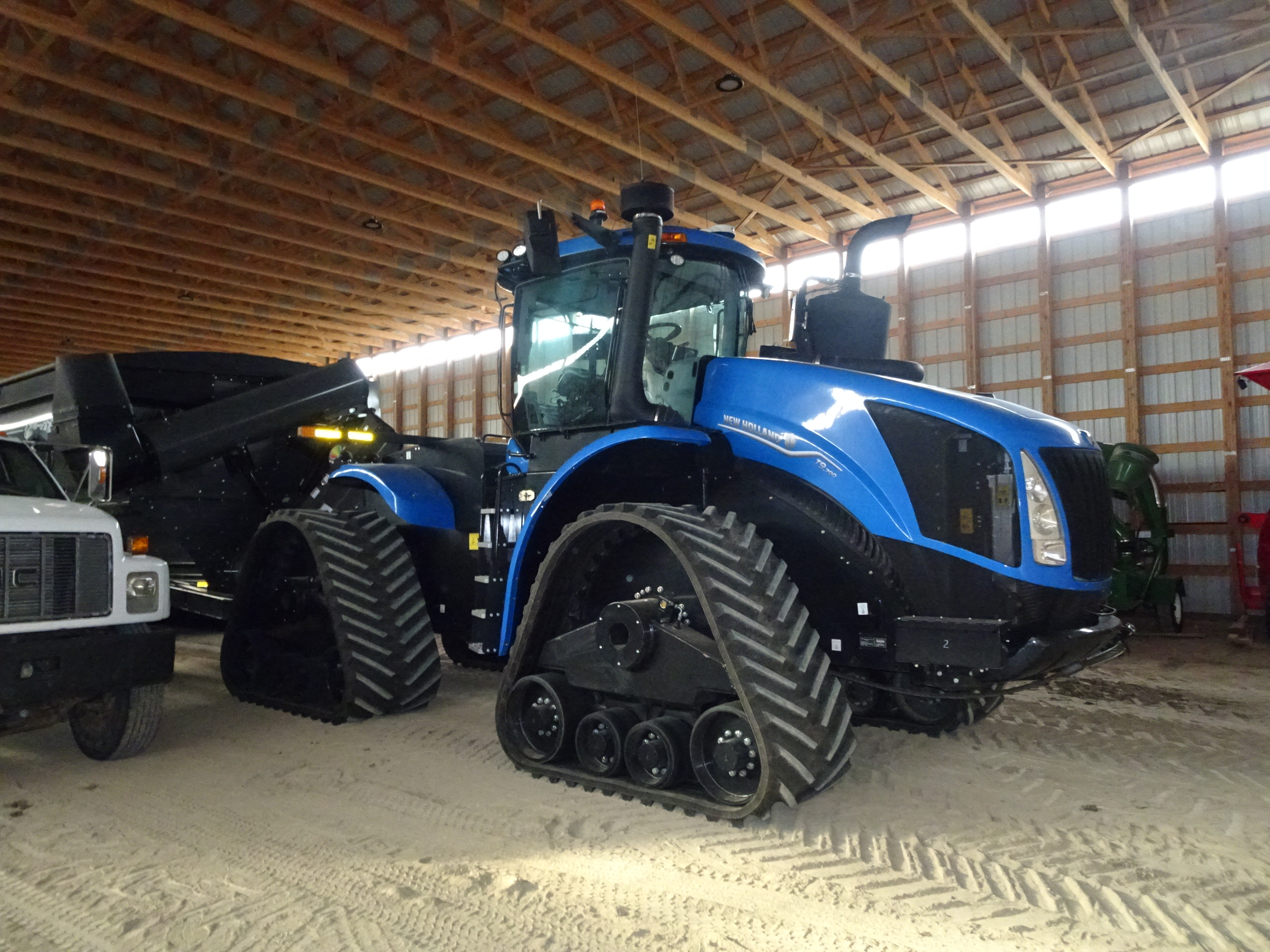 2023 New Holland T9.700 SmartTrax Tractor