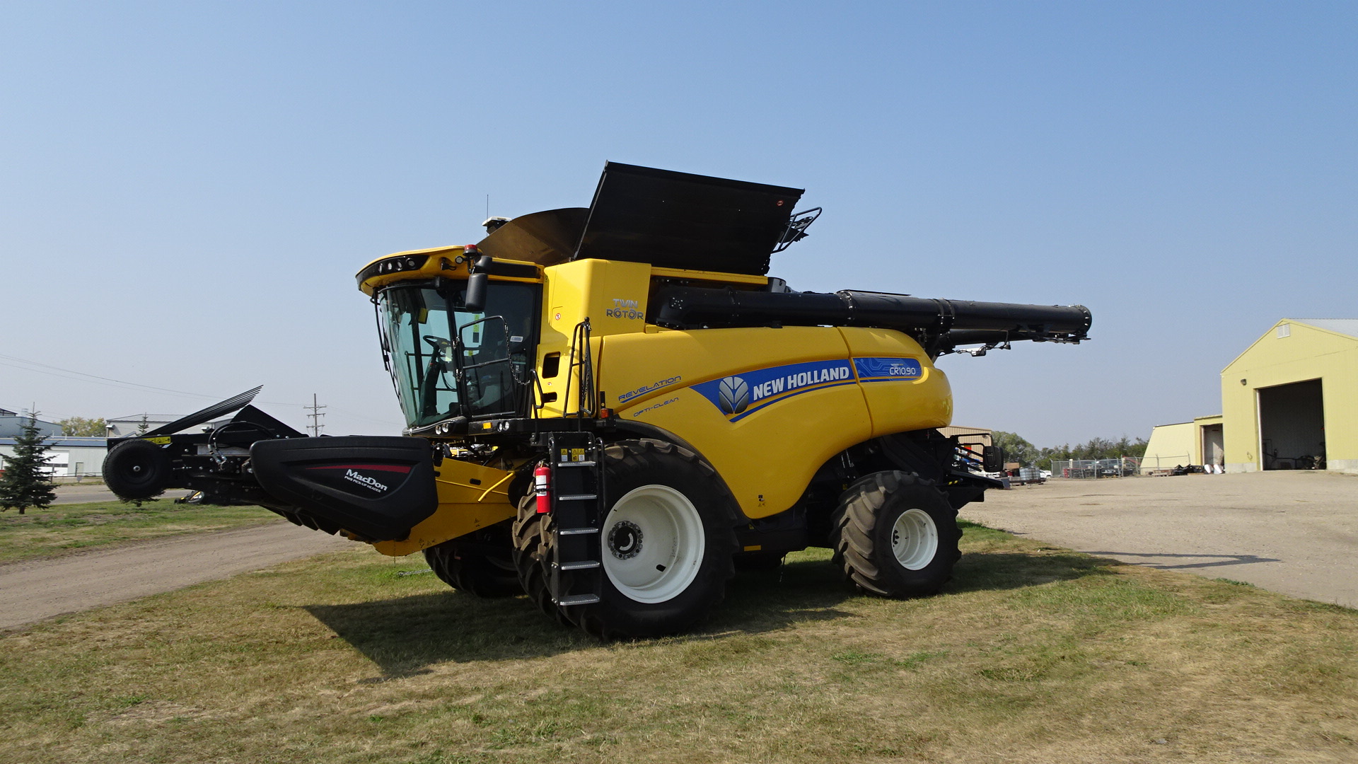 2021 New Holland CR10.90Z Combine