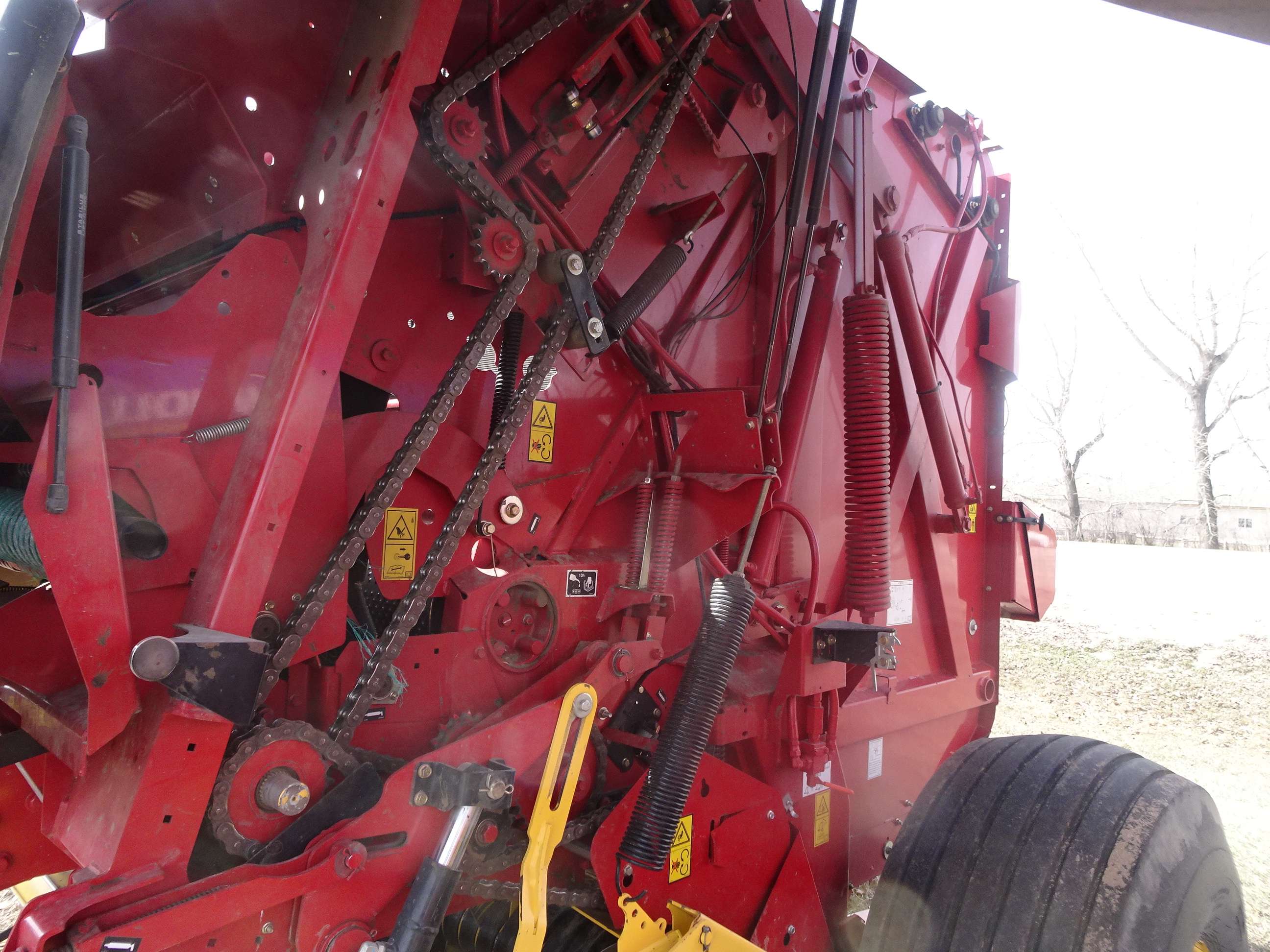 2019 New Holland Rollbelt 560 Baler/Round