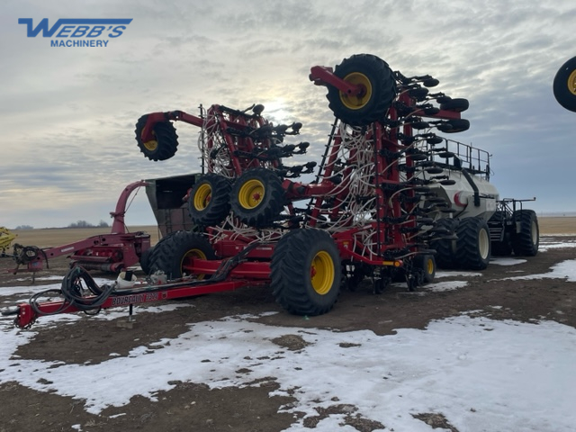 2017 Bourgault 3320-76 HF XTC Air Drill