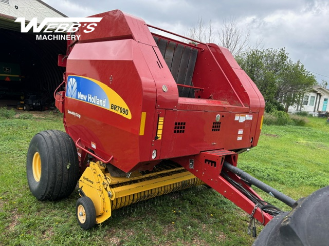 2013 New Holland BR7090 Baler/Round