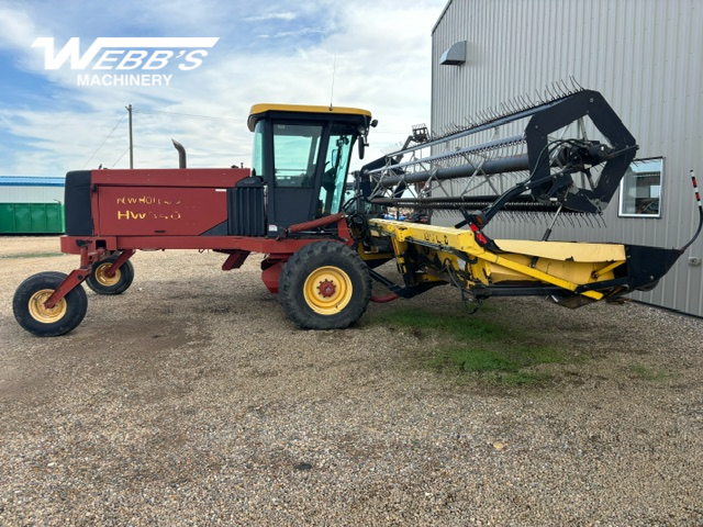 2001 New Holland HW340 Windrower