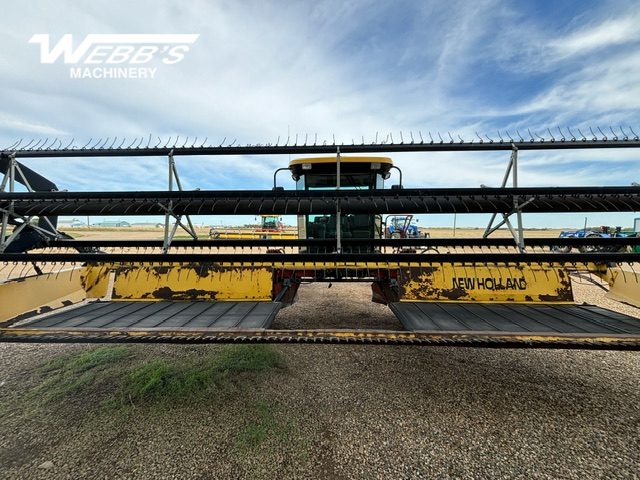 2001 New Holland HW340 Windrower