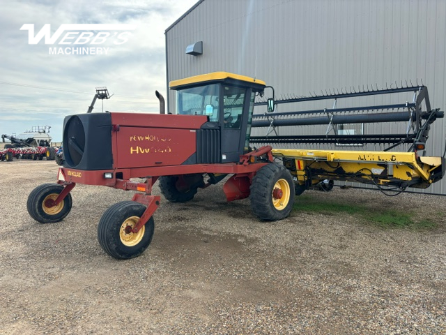 2001 New Holland HW340 Windrower