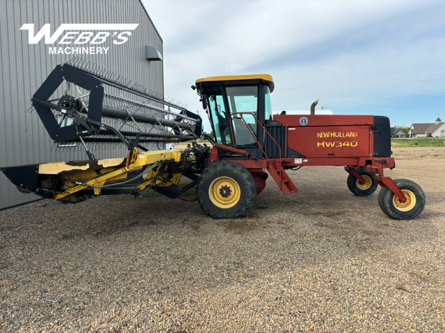 2001 New Holland HW340 Windrower