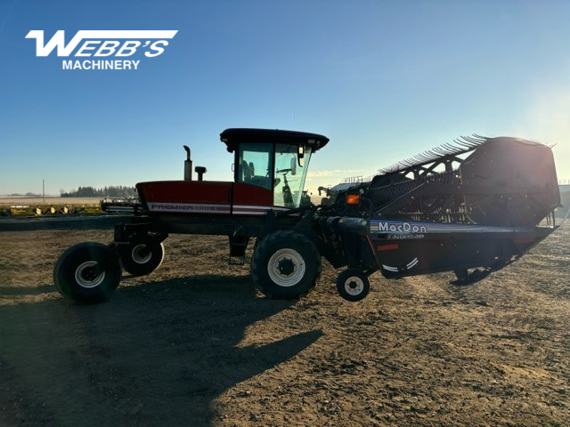 2007 MacDon 2952C Swather