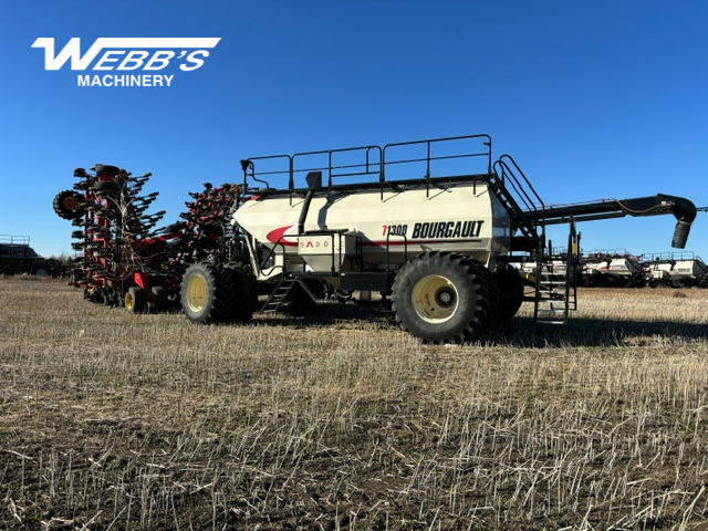 2020 Bourgault 3320-76HF Air Drill