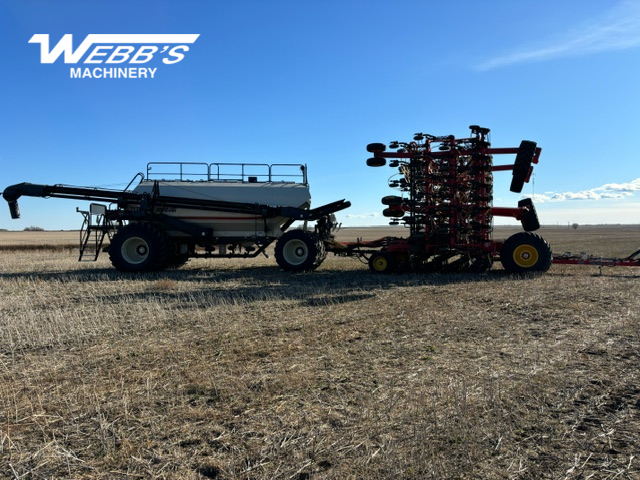 2020 Bourgault 3320-76HF Air Drill