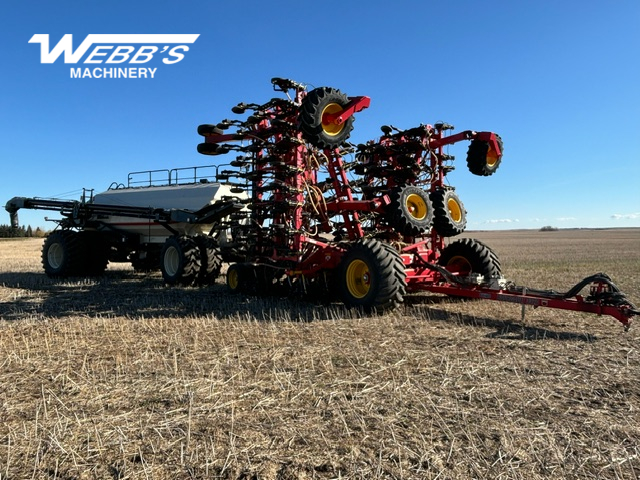 2020 Bourgault 3320-76HF Air Drill