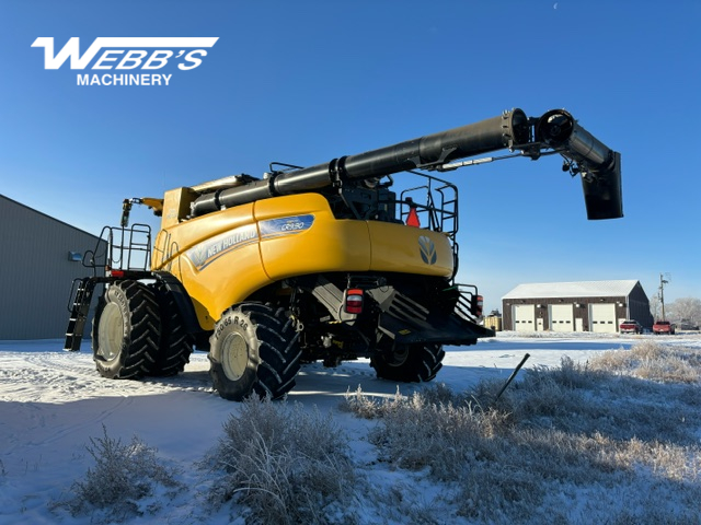 2021 New Holland CR9.90Z Combine