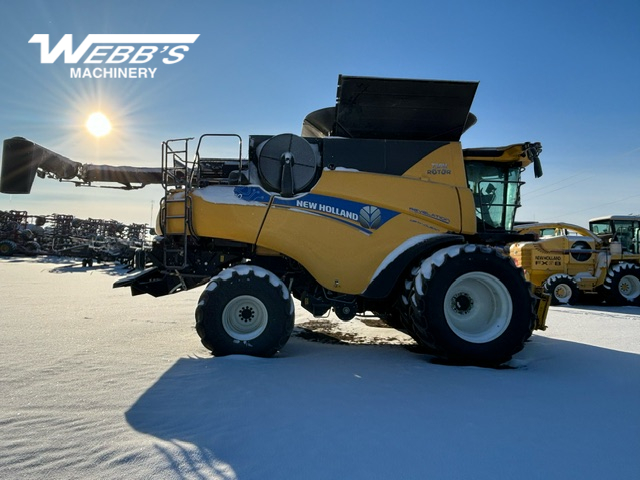2021 New Holland CR9.90Z Combine