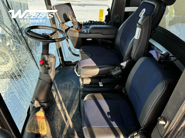 2021 New Holland CR9.90Z Combine