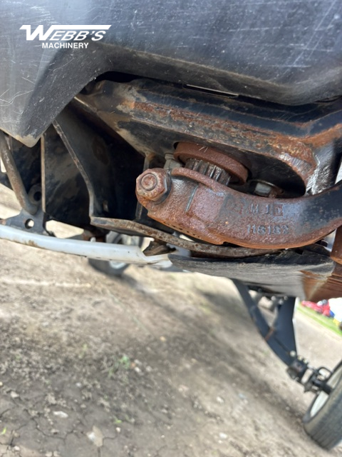 2016 MacDon FD75-40 Header Combine