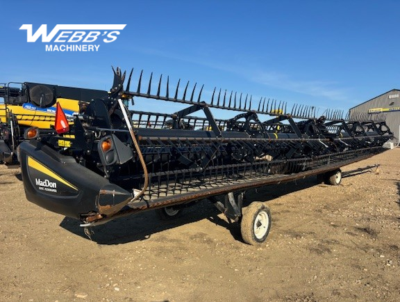 2016 MacDon FD75-40 Header Combine