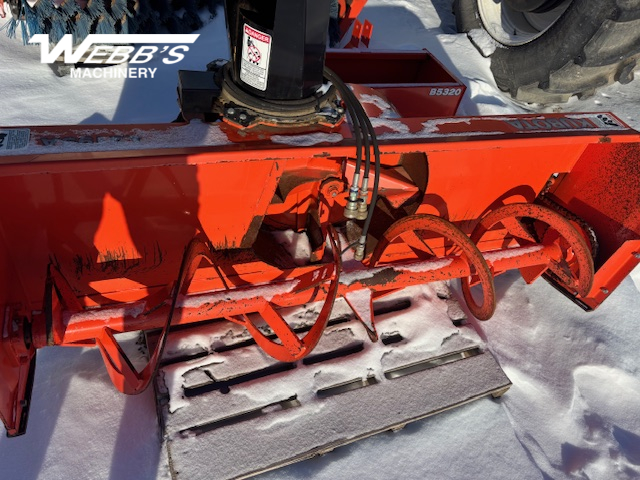 2012 Kubota L5740 Tractor