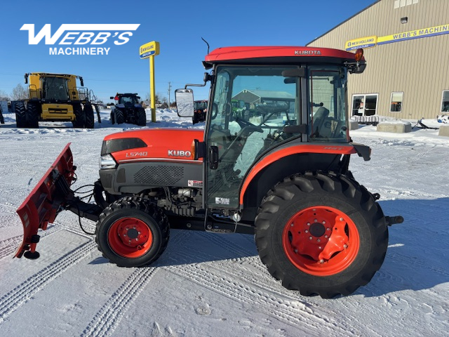 2012 Kubota L5740 Tractor