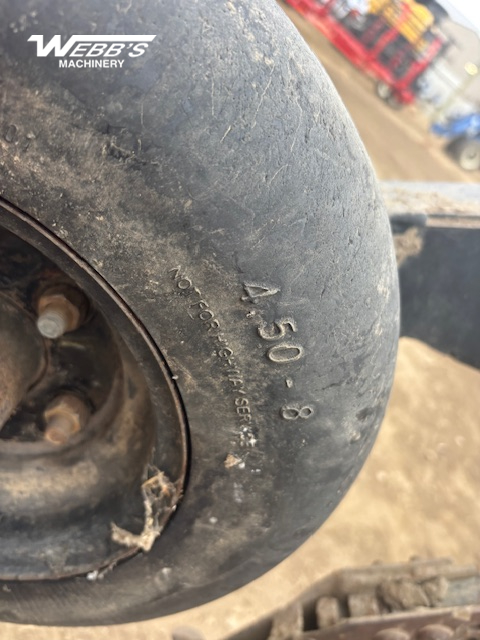 2013 Bourgault 3320-76 QDA / 7950 Air Drill