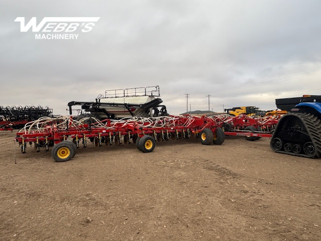 2013 Bourgault 3320-76 QDA / 7950 Air Drill