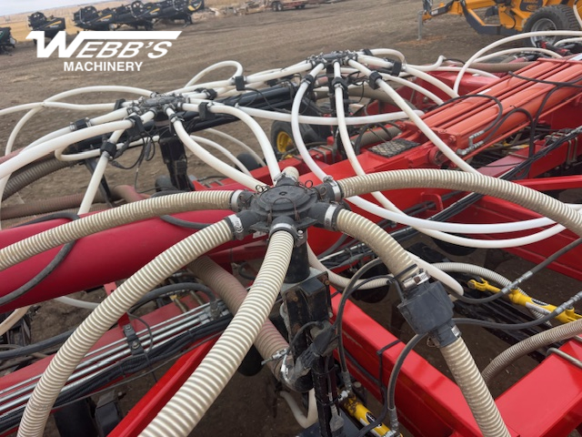 2013 Bourgault 3320-76 QDA / 7950 Air Drill