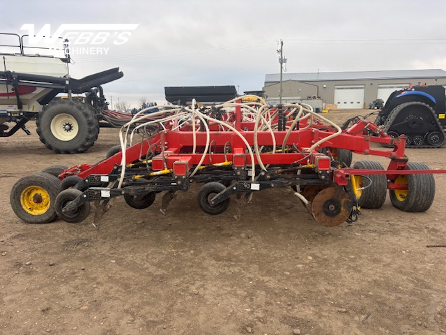 2013 Bourgault 3320-76 QDA / 7950 Air Drill