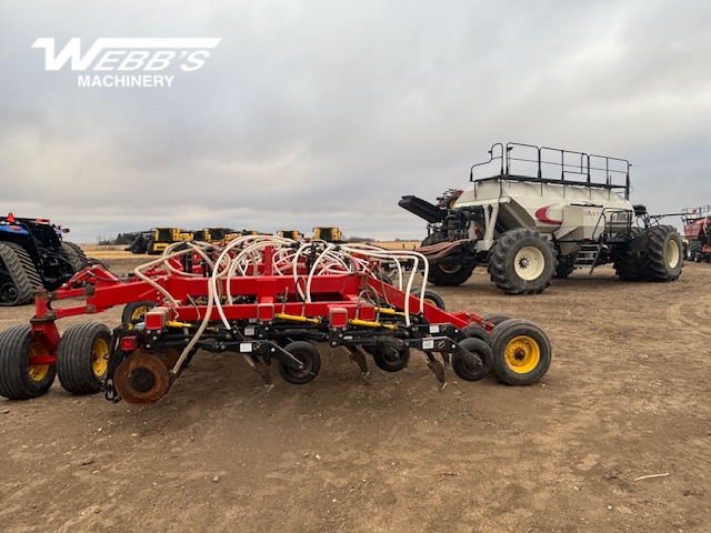 2013 Bourgault 3320-76 QDA / 7950 Air Drill