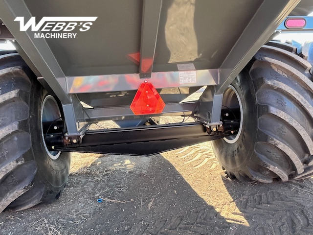 2025 Demco 1500 Grain Cart