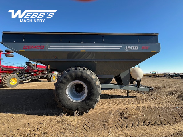 2025 Demco 1500 Grain Cart