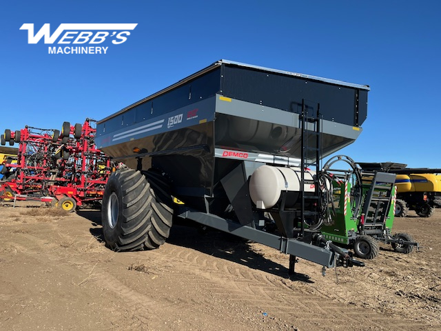 2025 Demco 1500 Grain Cart