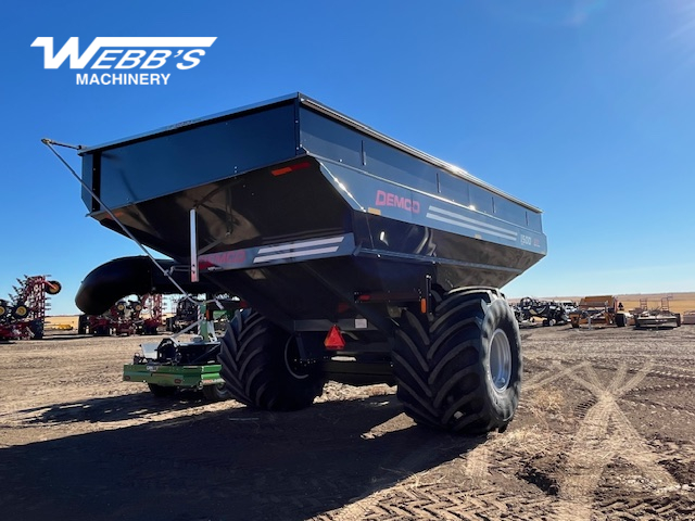2025 Demco 1500 Grain Cart