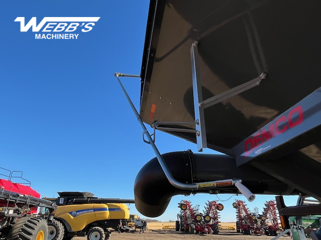 2025 Demco 1500 Grain Cart