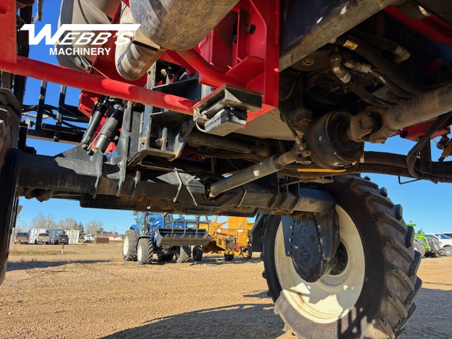 2012 Apache AS1020 Sprayer/High Clearance