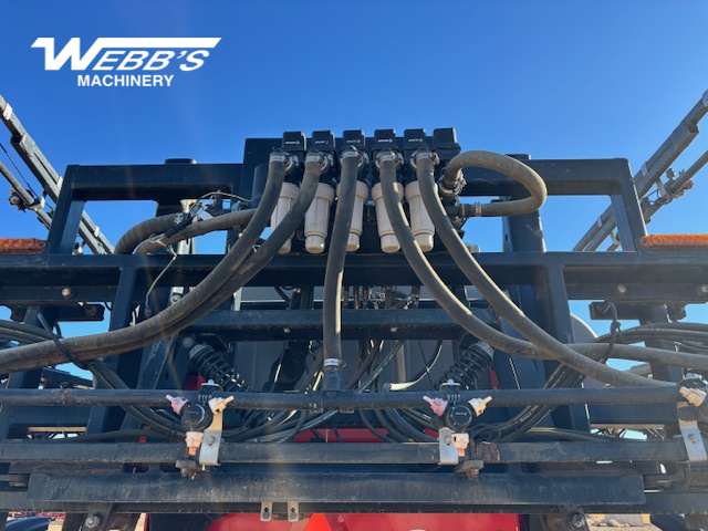 2012 Apache AS1020 Sprayer/High Clearance