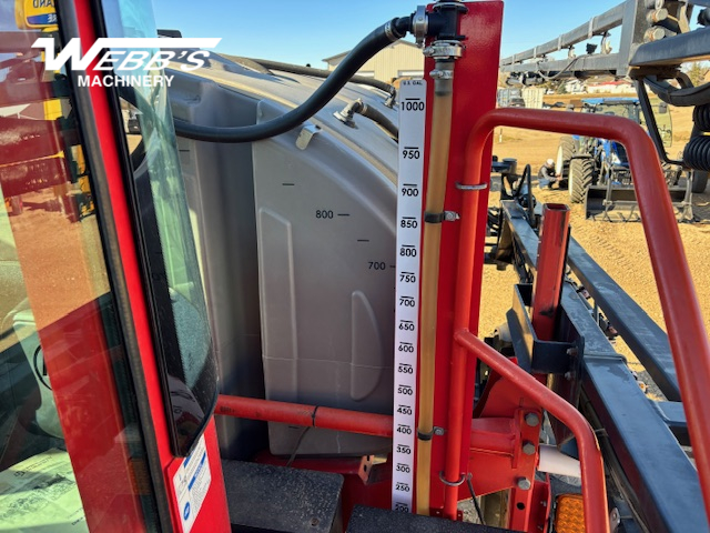 2012 Apache AS1020 Sprayer/High Clearance